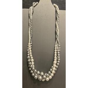 RMN SILVER TONE AND GRAY BEAD NECKLACE #332